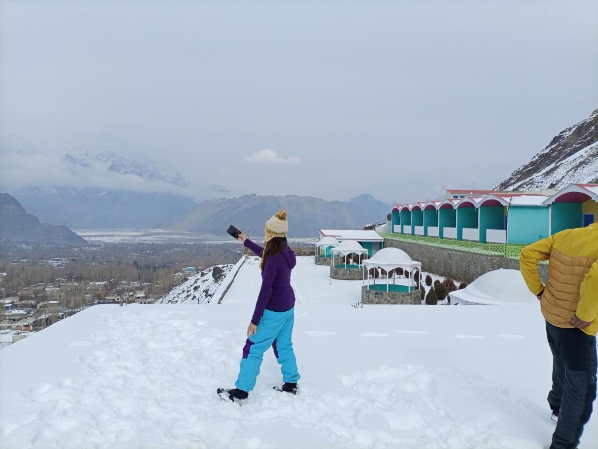 Hotel Mountain Lodge Skardu Ngoại thất bức ảnh