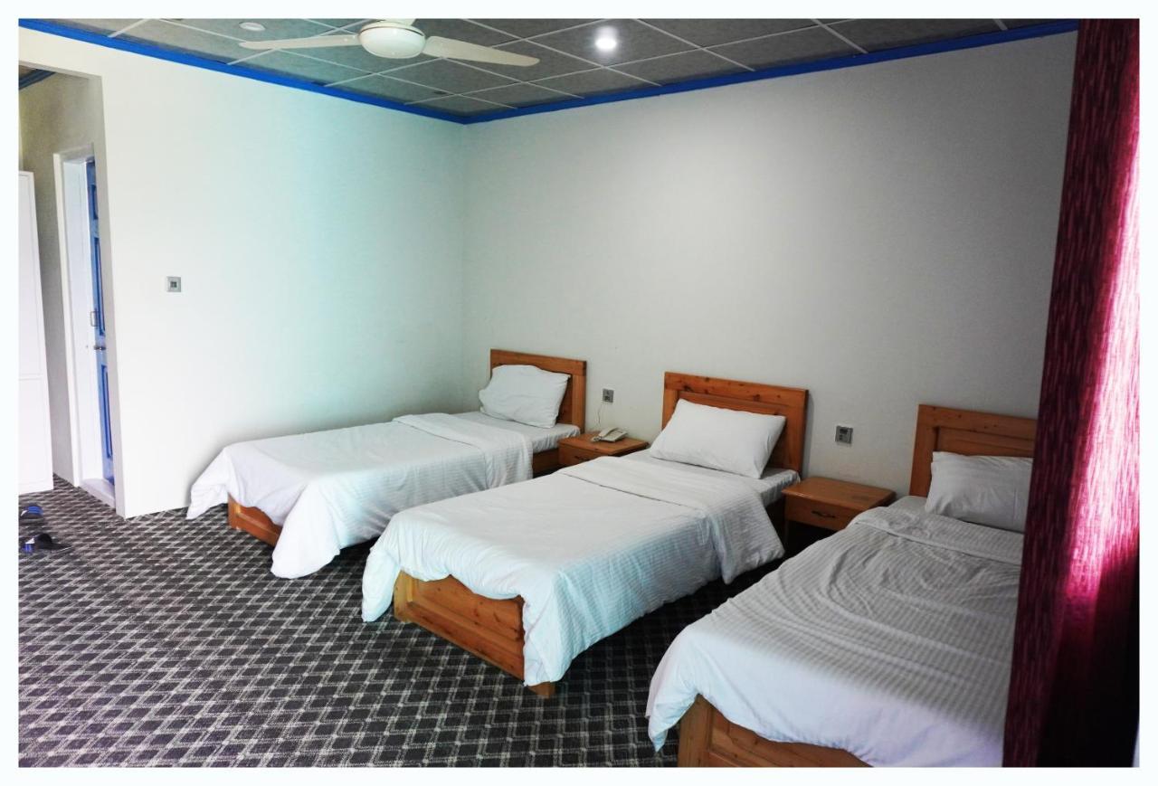 Hotel Mountain Lodge Skardu Ngoại thất bức ảnh