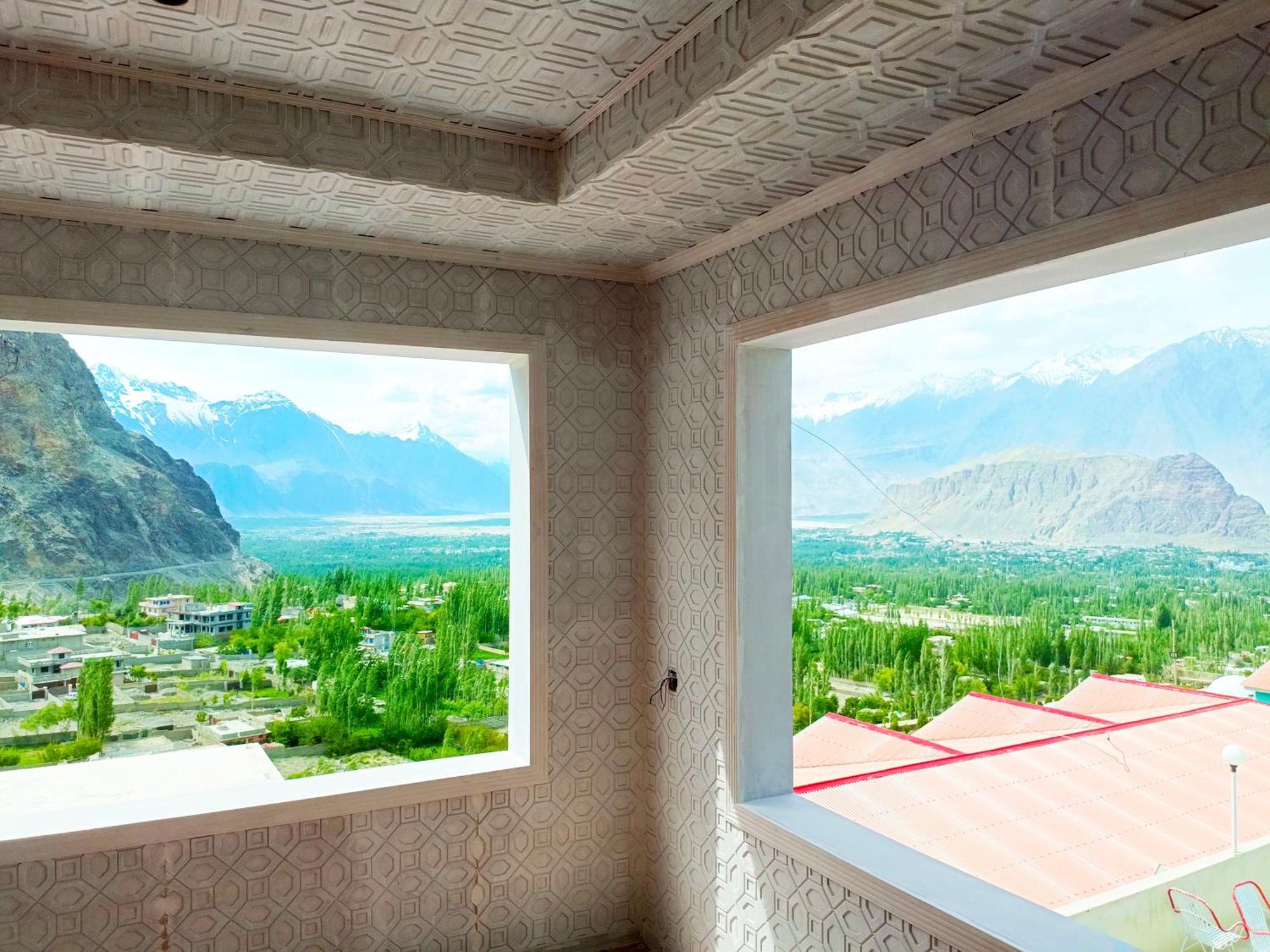 Hotel Mountain Lodge Skardu Ngoại thất bức ảnh
